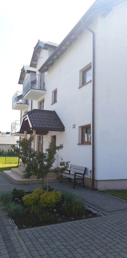 Domki I Pokoje Angelo Z Sauna I Jacuzzi- Karwia Exterior foto