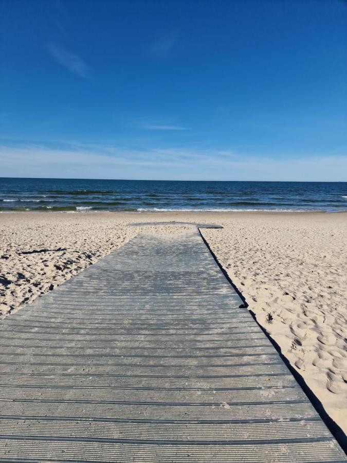 Domki I Pokoje Angelo Z Sauna I Jacuzzi- Karwia Exterior foto