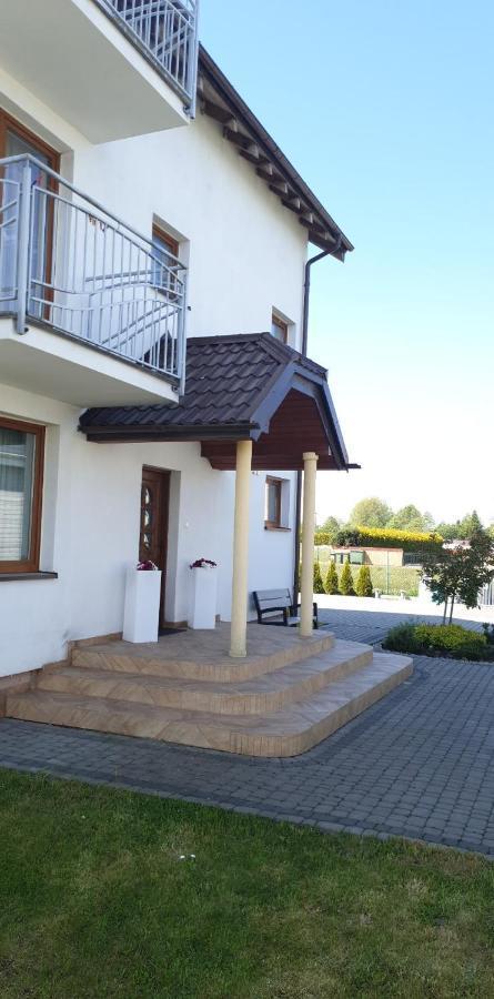Domki I Pokoje Angelo Z Sauna I Jacuzzi- Karwia Exterior foto