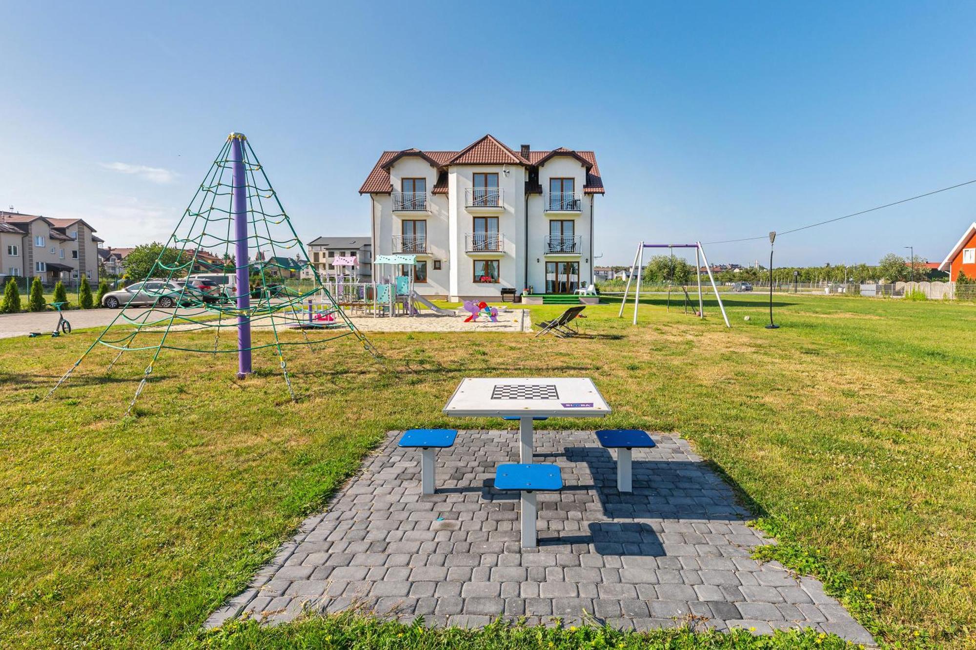 Domki I Pokoje Angelo Z Sauna I Jacuzzi- Karwia Exterior foto